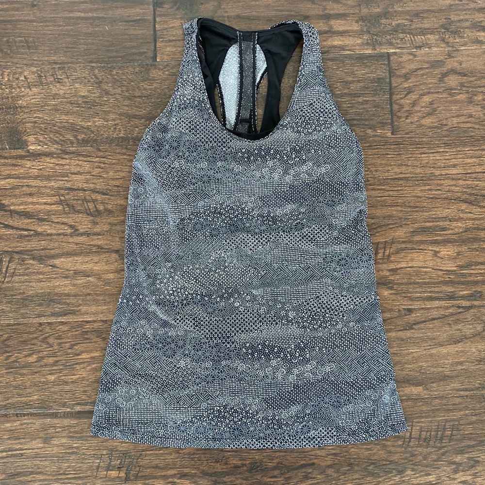 Lululemon Tank